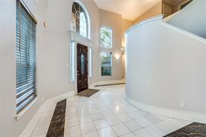 1805 Old Oak Drive - Photo 3