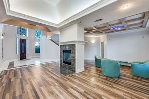 1805 Old Oak Drive - Photo 4