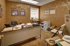 3806 E HWY 180 - Photo 12
