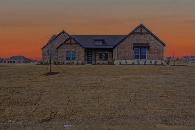 808 Valley Ridge Road