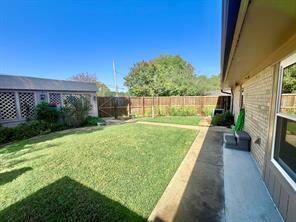 2626 Shoreline Drive - Photo 13