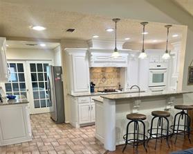 2626 Shoreline Drive - Photo 3
