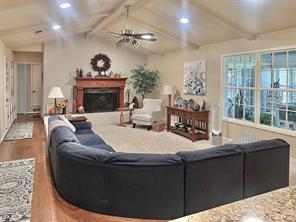 2626 Shoreline Drive - Photo 6