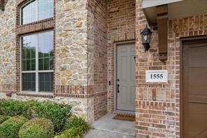1555 Sonnet Drive - Photo 4