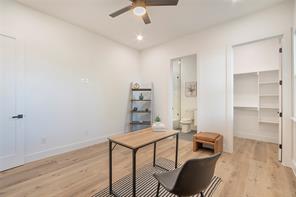 2005 Hearne Avenue - Photo 15