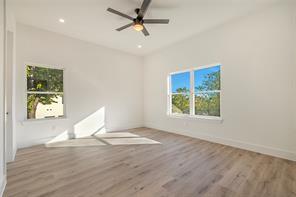 2005 Hearne Avenue - Photo 32