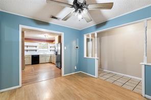 406 Chumney Drive - Photo 7