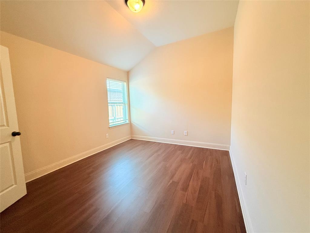 2106 Danibelle Drive - Photo 18
