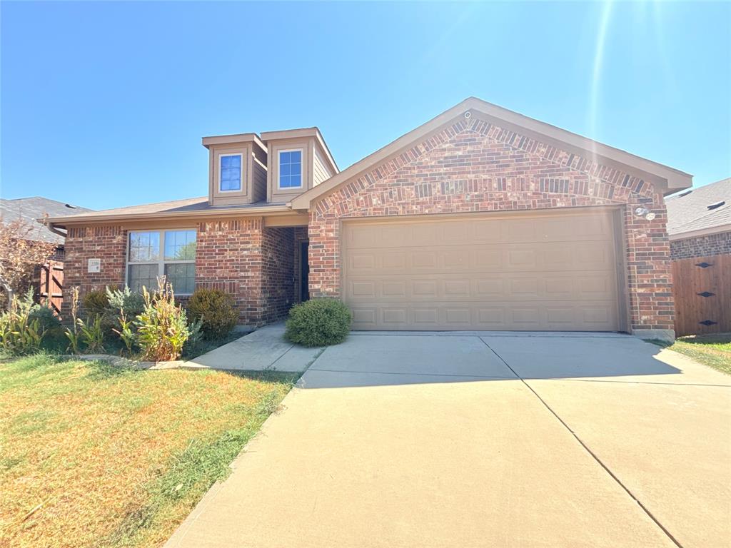 2106 Danibelle Drive - Photo 2