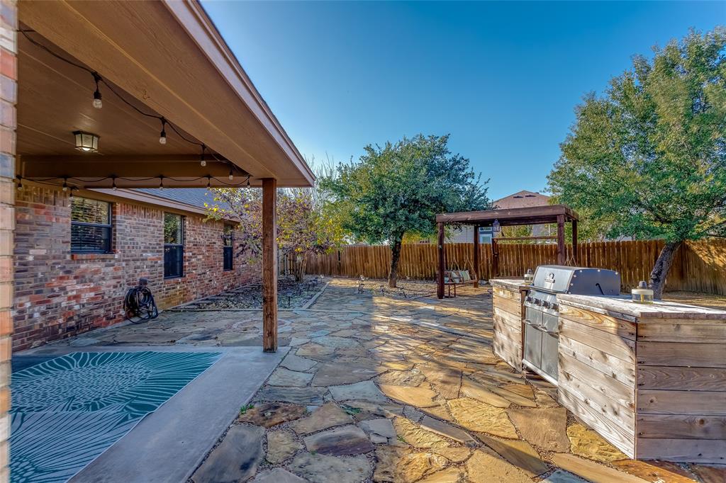 226 King George Road - Photo 35