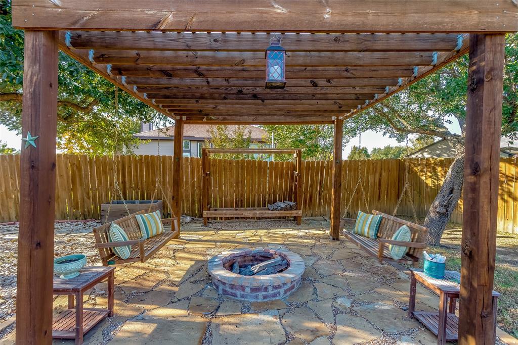 226 King George Road - Photo 37