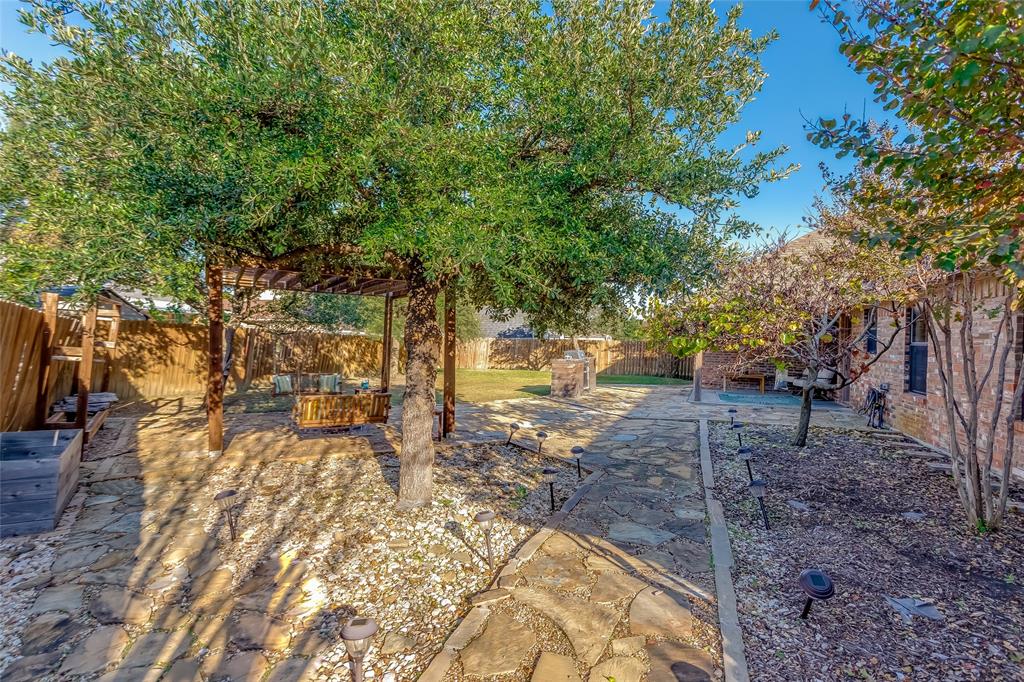 226 King George Road - Photo 39