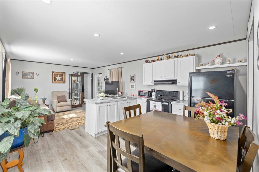 6935 County Road 467 - Photo 4