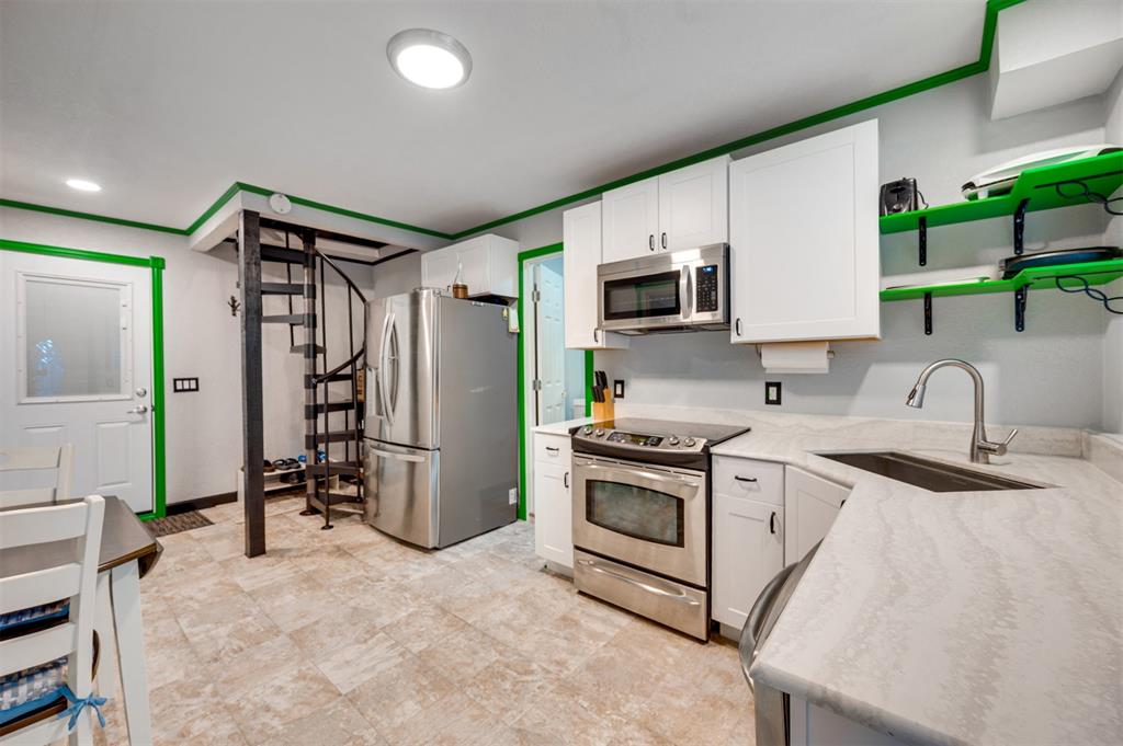 4115 Alpine Street - Photo 24
