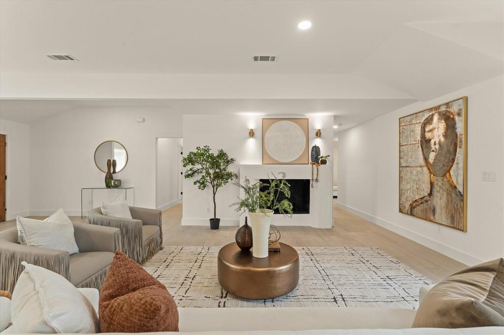 7210 Baxtershire Drive - Photo 11