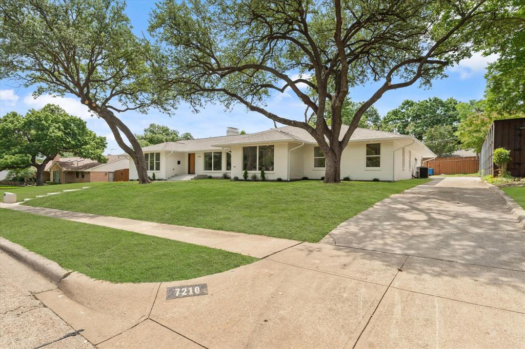 7210 Baxtershire Drive - Photo 6