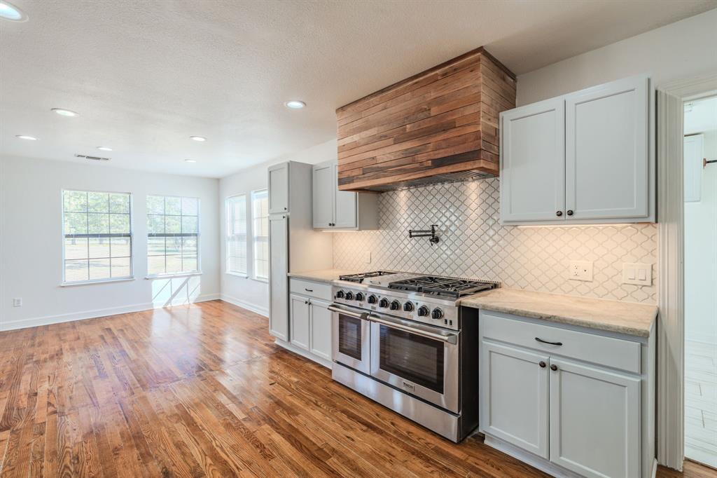 688 Private Road 1152 - Photo 12