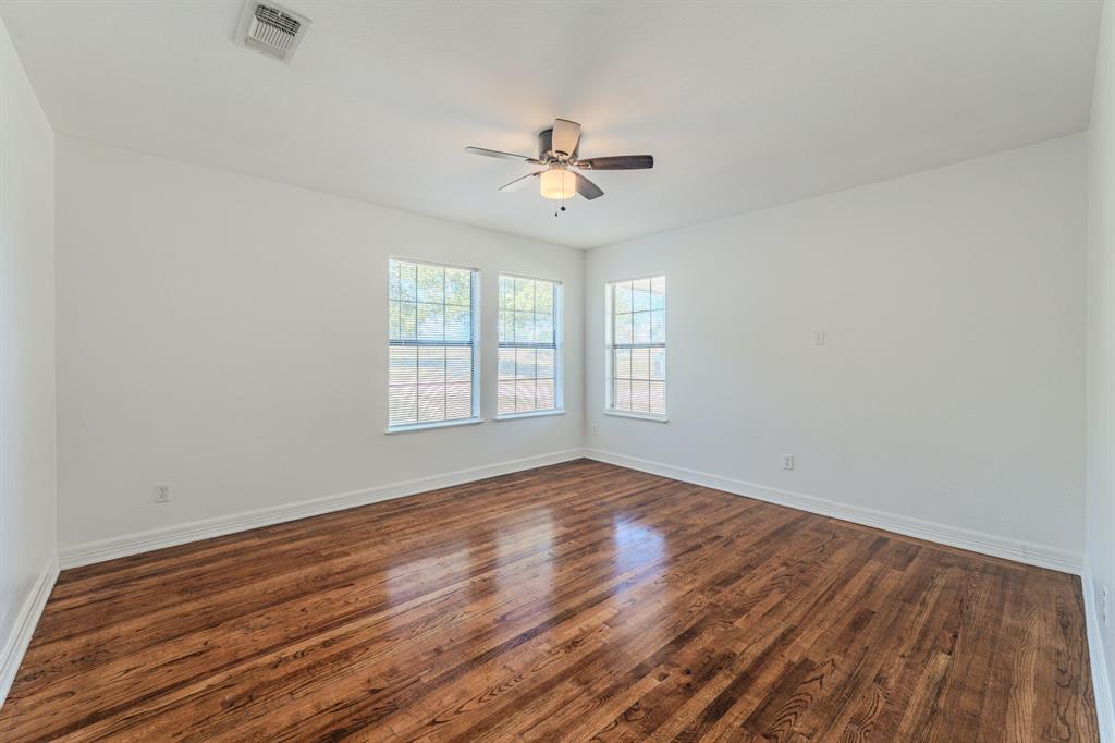 688 Private Road 1152 - Photo 14