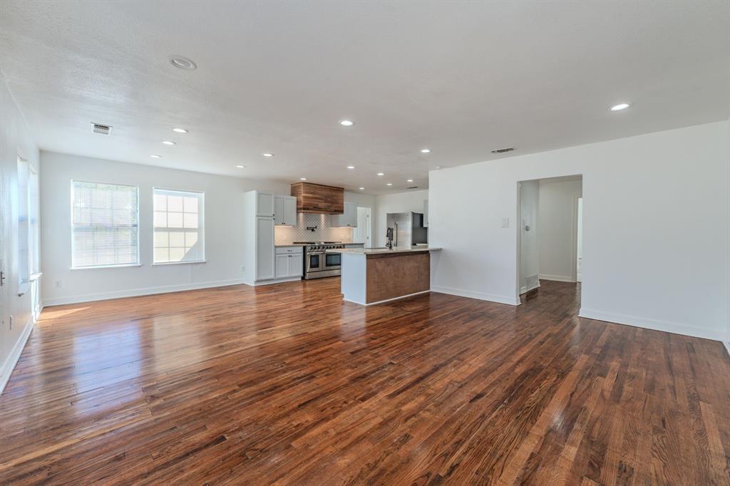 688 Private Road 1152 - Photo 6