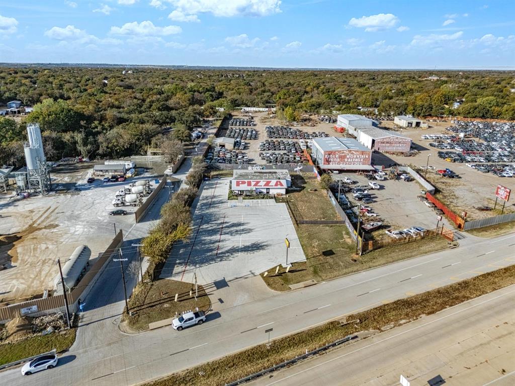 9805 Jacksboro Highway - Photo 3