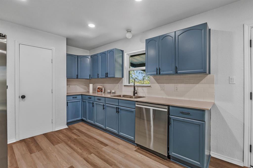 7002 Troy Glen Drive - Photo 13