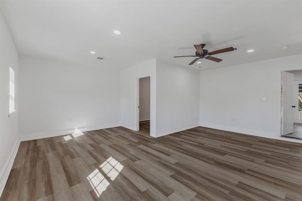 7002 Troy Glen Drive - Photo 16