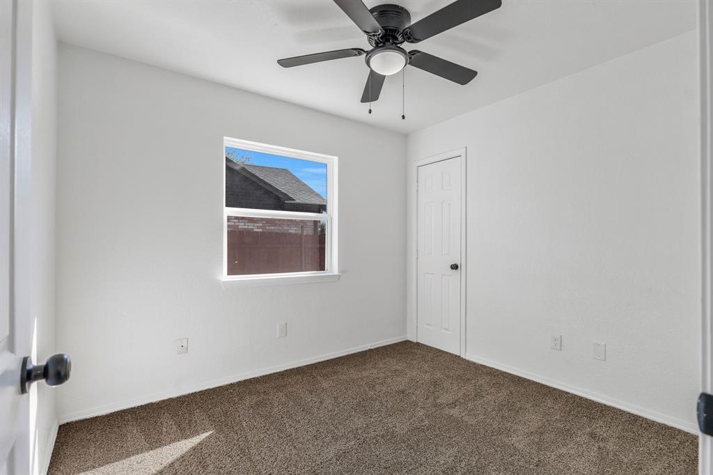 7002 Troy Glen Drive - Photo 21
