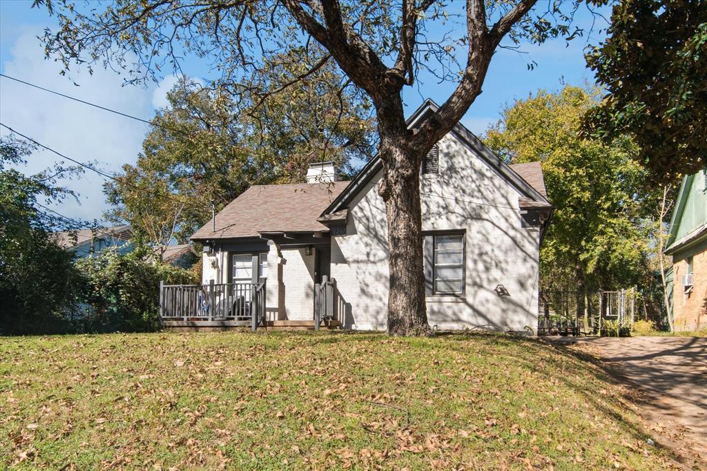 3207 Pine Street - Photo 3