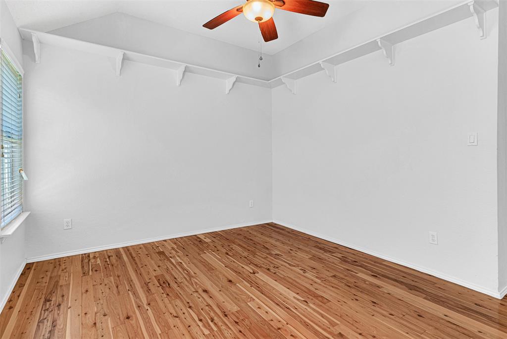 1303 Hillcrest Drive - Photo 16