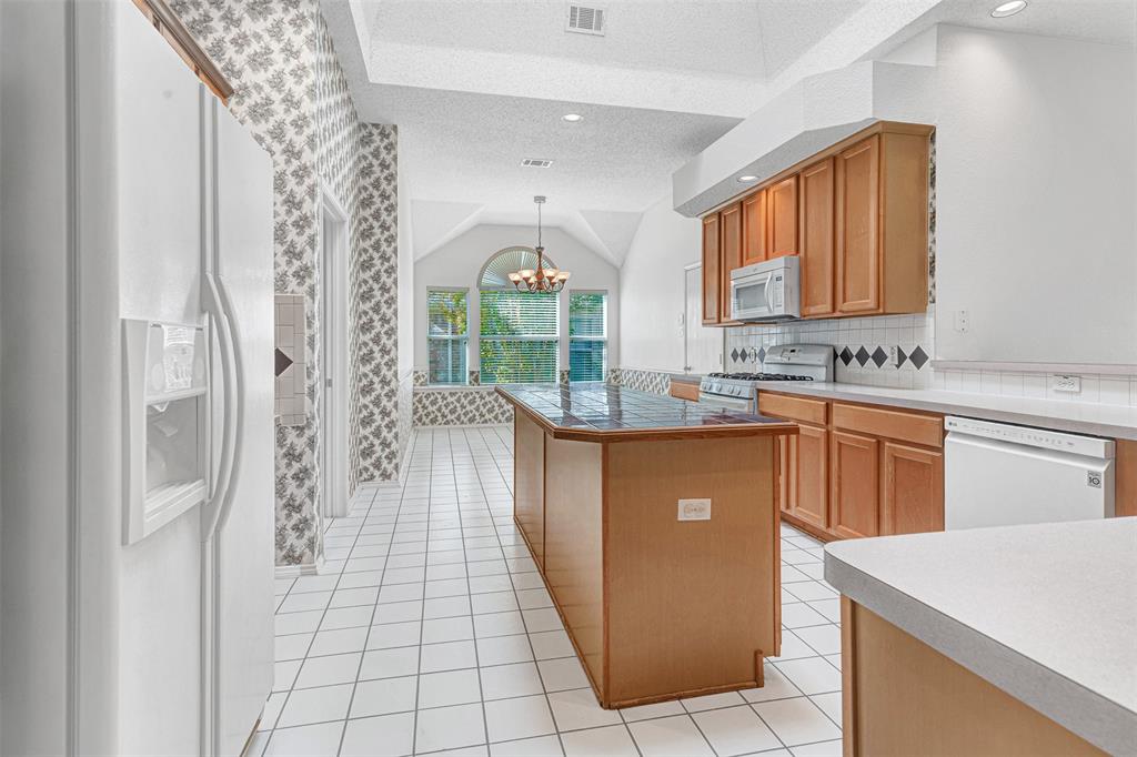 1303 Hillcrest Drive - Photo 20