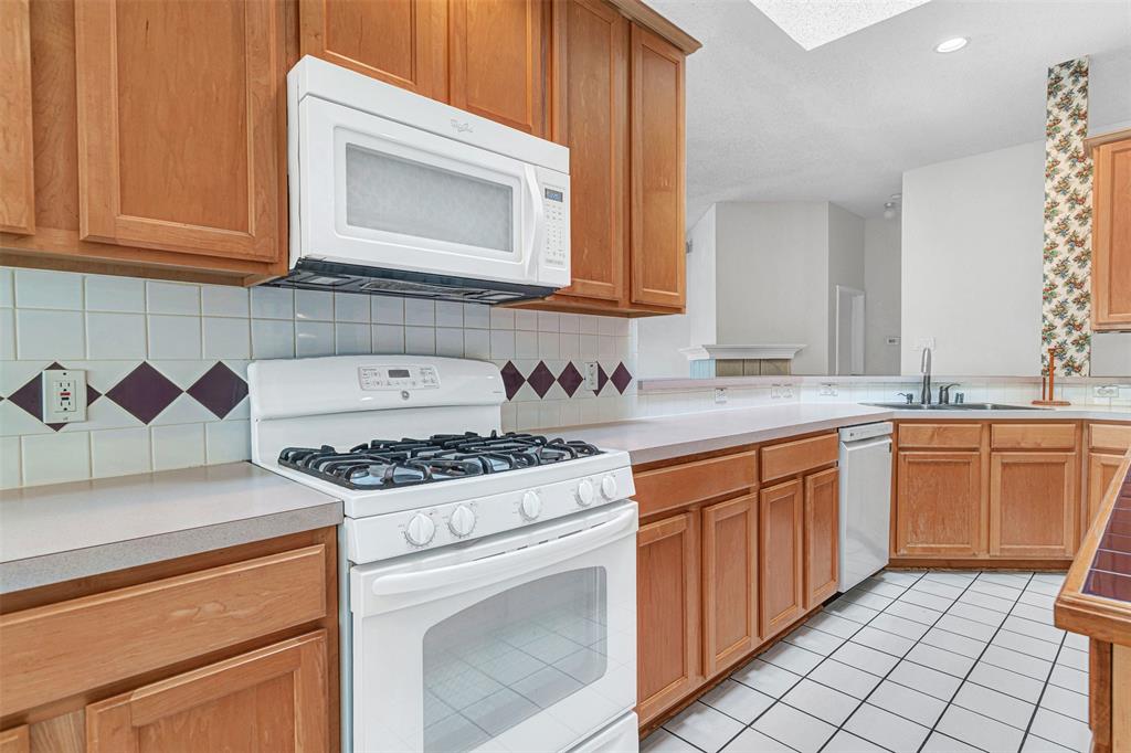 1303 Hillcrest Drive - Photo 21