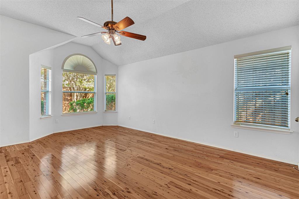 1303 Hillcrest Drive - Photo 25