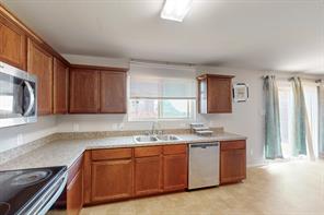 7812 Schooner Drive - Photo 13