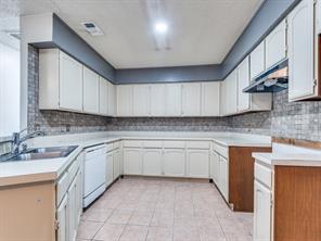1228 English Street - Photo 7