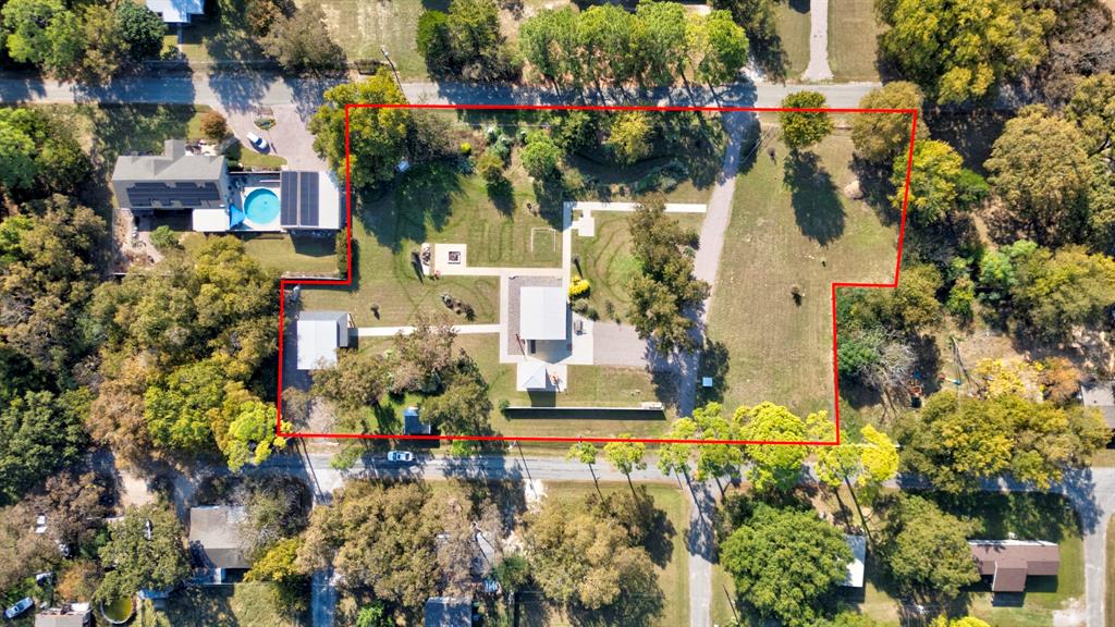 227 Newcastle Drive - Photo 1