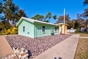 227 Newcastle Drive - Photo 3