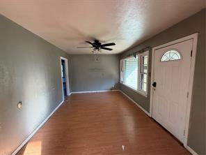 318 N Dale Avenue - Photo 3