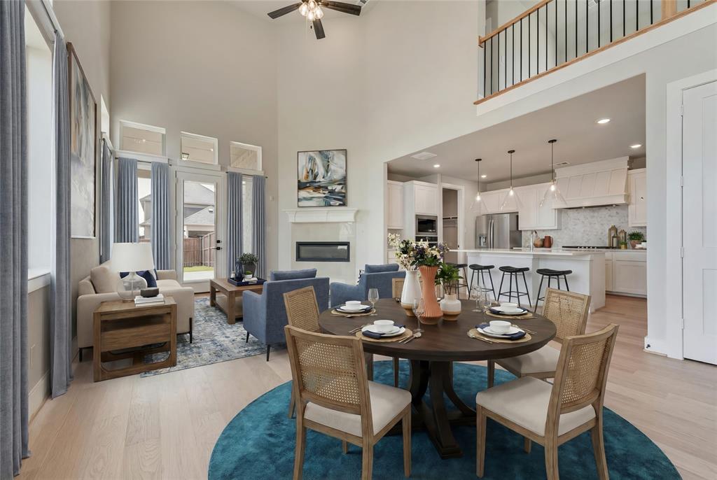656 Blakelys Way - Photo 1
