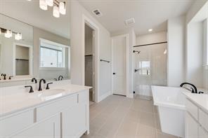 656 Blakelys Way - Photo 17