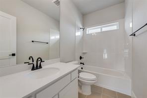 656 Blakelys Way - Photo 27