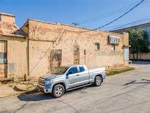 2401 Hickory Street - Photo 11