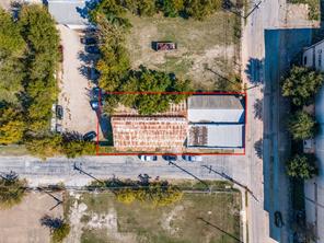 2401 Hickory Street - Photo 3