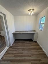 705 E 9th Street - Photo 13