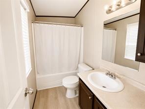 5421 Lake View Drive - Photo 9