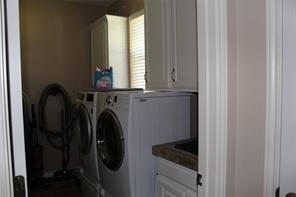 2131 Deer Run - Photo 33
