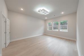 6421 ST  GEORGE Court - Photo 25