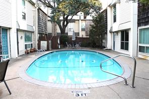 2702 Douglas Avenue - Photo 16