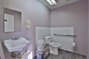 3652 Pine Street - Photo 14