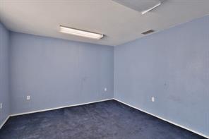3652 Pine Street - Photo 18