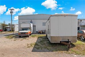 1501 Herring Avenue - Photo 7